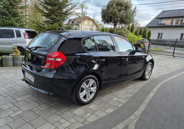 BMW Seria 1 cena 16999 przebieg: 279121, rok produkcji 2009 z Płock małe 211